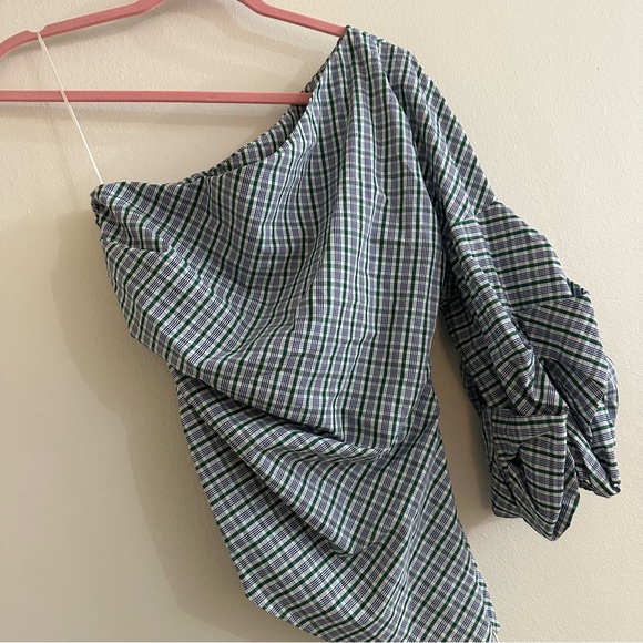 Petersyn One Shoulder Ruffle Blouse - Picture 7 of 10